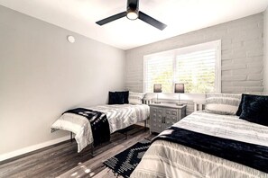 2 dormitorios, tabla de planchar con plancha, wifi y ropa de cama