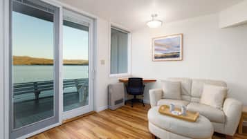 Luxury Room, 1 King Bed, Bay View | Premium bedding, individually decorated, individually furnished