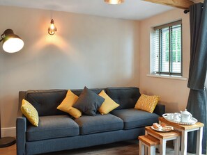 Living area - 3 bedroom accommodation in Slingsby, near Malton (Slingsby, near Malton)