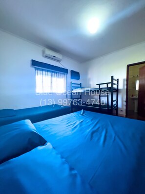 3 bedrooms, iron/ironing board, free WiFi - Blue Ocean House - Casa com Piscina e Churrasqueira (Enseada Guarujá)