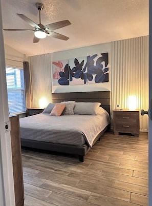 5 chambres, bureau, fer et planche à repasser, accès au Wi-Fi (inclus)