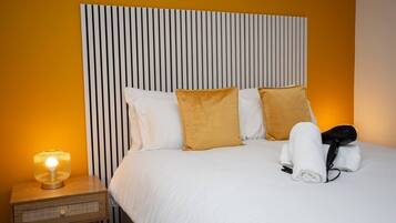 1 bedroom, desk, iron/ironing board, free WiFi