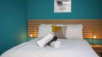 1 bedroom, iron/ironing board, free WiFi, bed sheets