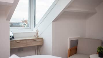 1 makuuhuone, työpöytä, silitysrauta/-lauta, ilmainen Wi-Fi