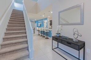 Interior - Astonishing 7bd Dream vacation home/9mil-Disney! (Davenport)