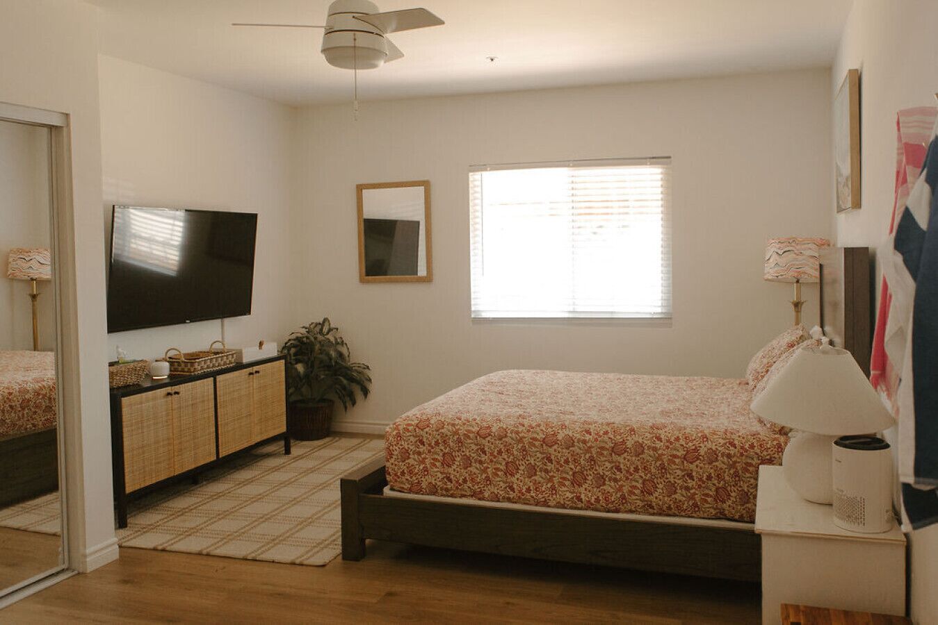 1 bedroom, WiFi, bed sheets
