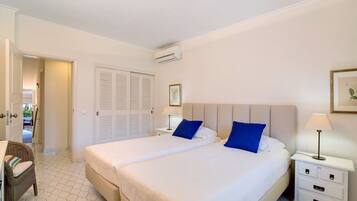 1 chambre, fer et planche Ă repasser, Wi-Fi gratuit, draps fournis