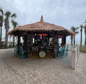 Bar (en la propiedad)