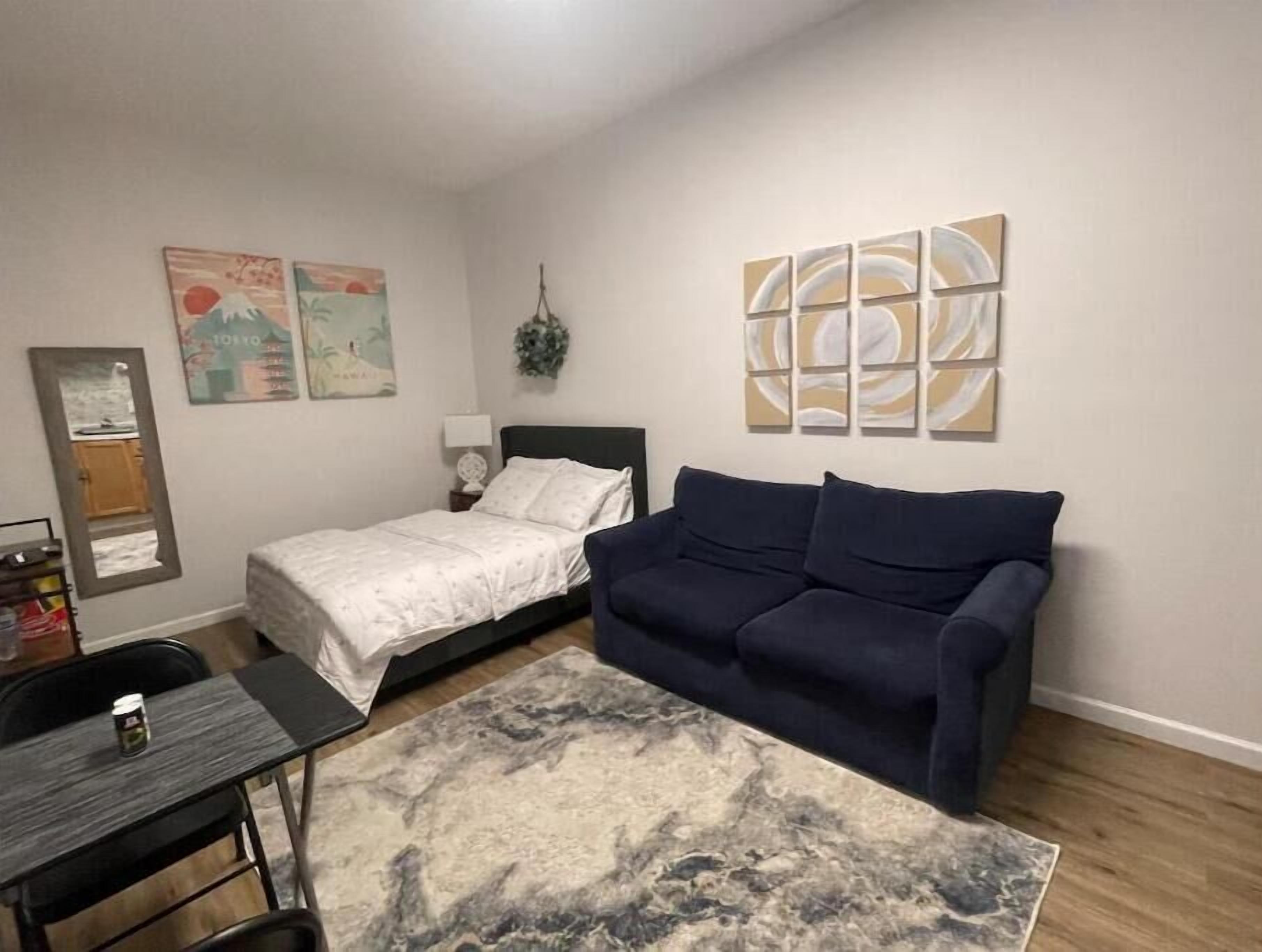 Comfy suite with kitchen 