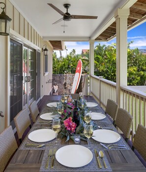 Outdoor dining - Legendary Estate 50 Steps to Maui’s Best Beach! New! 5 Bedroom, Pool With Slide! (Lahaina)