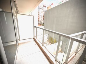Luxury Studio (RC3) | Courtyard view