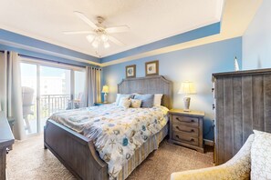 3 bedrooms, Internet, bed sheets - Beautiful bayside condo with pool, balcony, jetted tub, fireplace, & central AC (Ocean City)