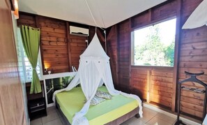 2 quartos, ferros/tábuas de passar roupa, Wi-Fi de cortesia