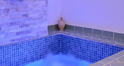 Apartment 'La Morería' with Wi-Fi and Air Conditioning