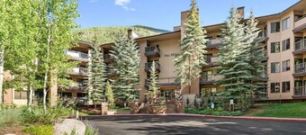 Vail Home/Hot Tub On Bus Line