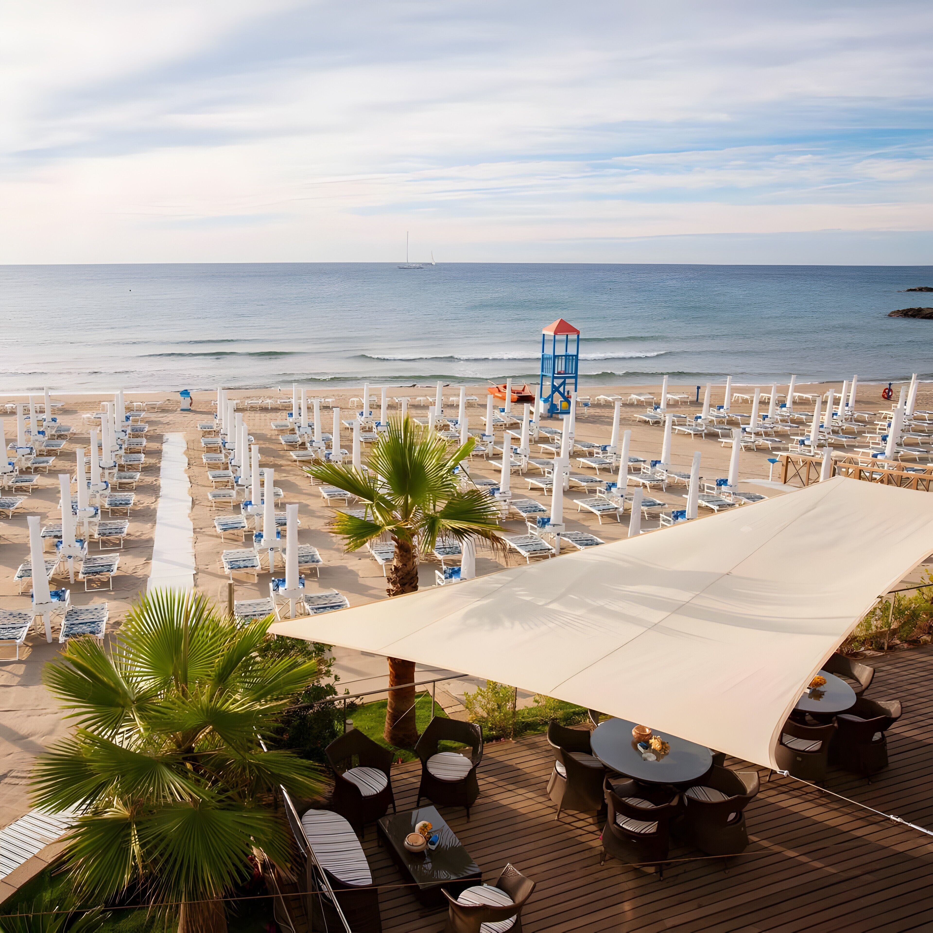 Una spiaggia nelle vicinanze