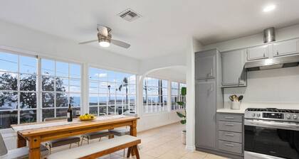 The Pelican |Seaside Gem | Iconic Location & Views