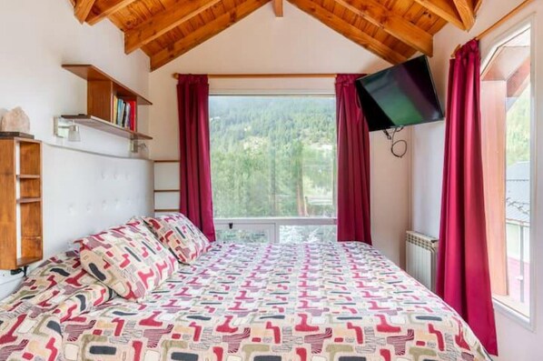 2 bedrooms, in-room safe, iron/ironing board, WiFi