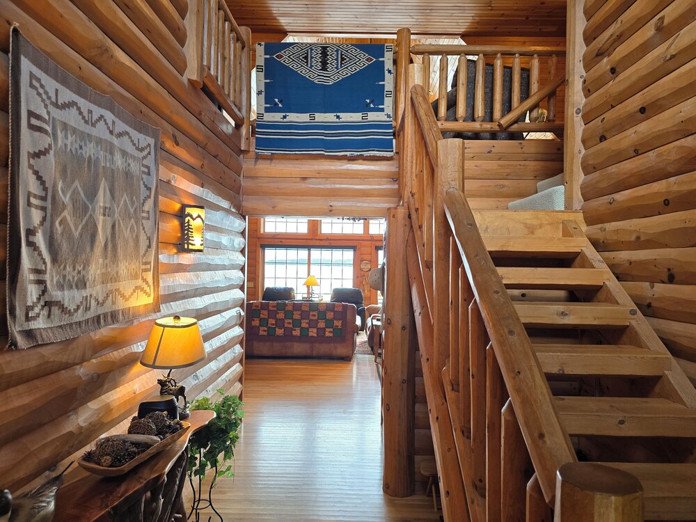 Drummond Island Hotel & Vacation Homes A Notch Above Drummond