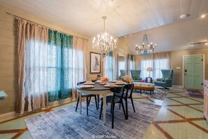 Dining - Cottage Clare - A Sayles Ranch Home  (Abilene)