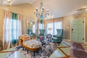 Interior - Cottage Clare - A Sayles Ranch Home  (Abilene)