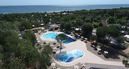 Ferienpark Marina Camping Village Lodge Deluxe für 6 Personen