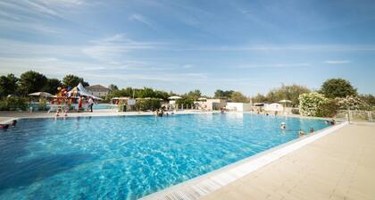 Feriendorf Vigna sul Mar Lodge Comfort PET fĂŒr 5 Personen