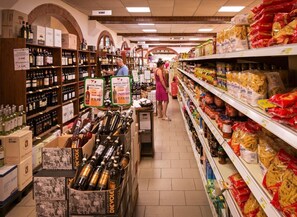 Gift shop