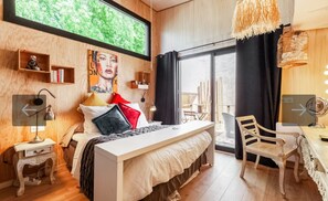 2 sovrum, skrivbord, strykjÀrn/strykbrÀda och gratis wi-fi