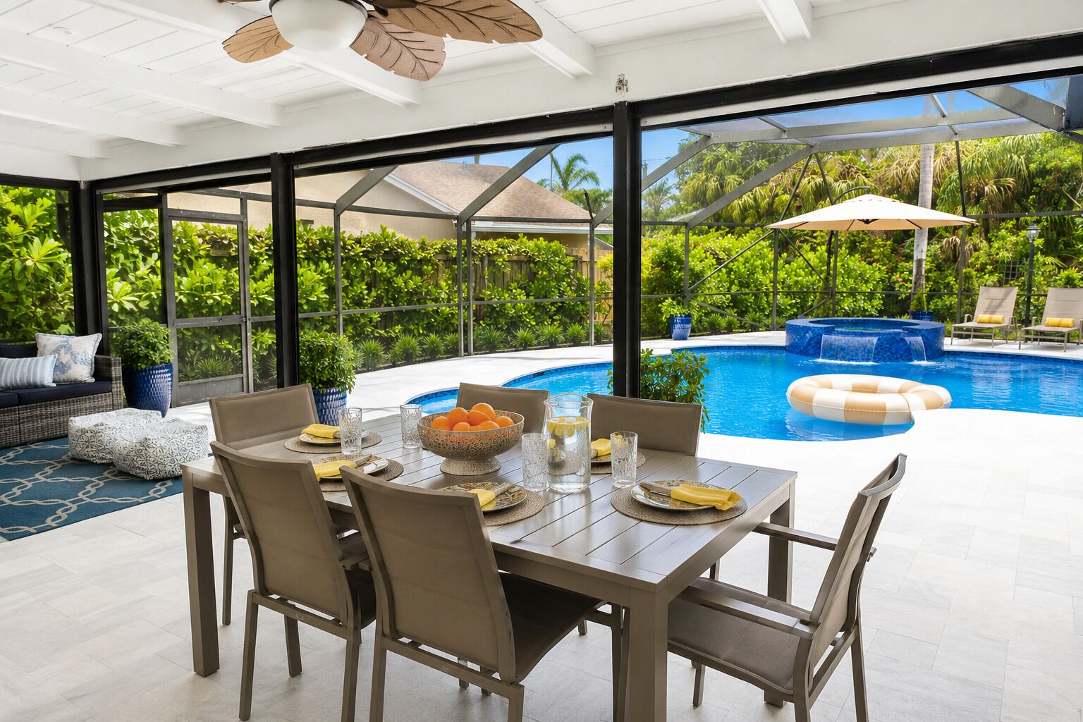 Outdoor dining