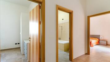 2 chambres, Wi-Fi gratuit, draps fournis