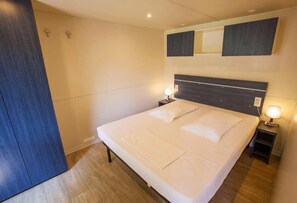 2 bedrooms, free WiFi - Camping Gasparina Baia Prestige für 4 Personen (Castelnuovo del Garda)