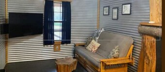 Edgewood Plantation Cabins slps 2