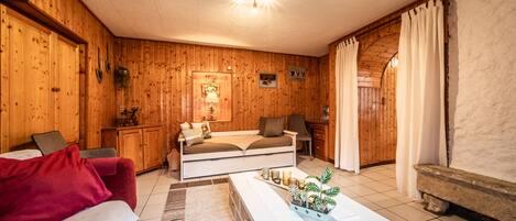 1 habitación, tabla de planchar con plancha y wifi gratis