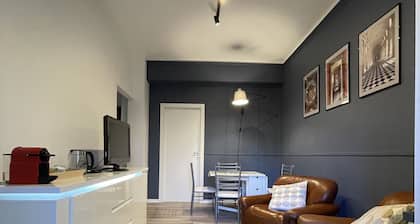 Cozy three-room apartment Turin