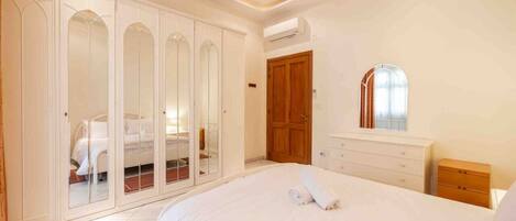 1 Schlafzimmer, Bügeleisen/Bügelbrett, kostenloses WLAN, Bettwäsche