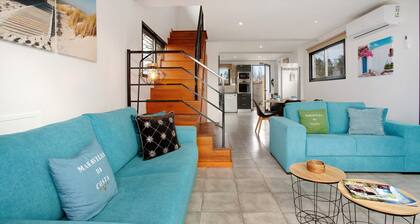 Holiday Home 'Maravilha Da Costa' with Private Pool, Wi-Fi and Air Conditioning