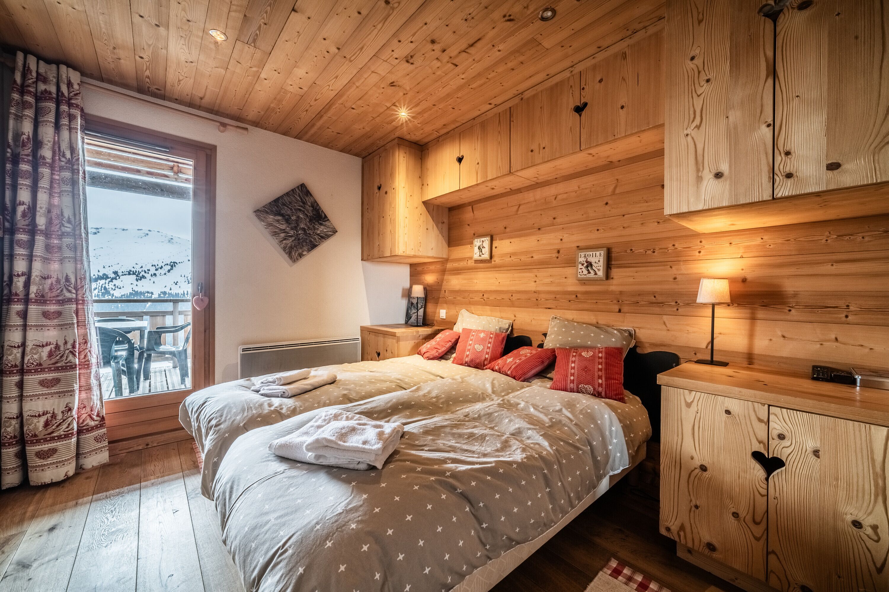 4 habitaciones, tabla de planchar con plancha y wifi gratis 