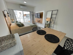 Apartment, 1 Schlafzimmer, barrierefrei, Raucher | Speisen