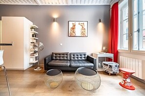 TV - Le Sainte Catherine - studio en centre ville (Lyon)