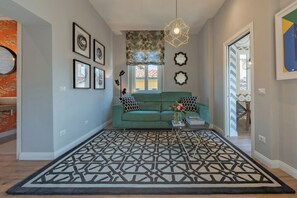 Interior - Flamingo Luxury with view (Florence)