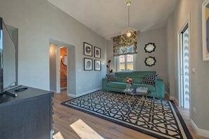 TV - Flamingo Luxury with view (Florence)