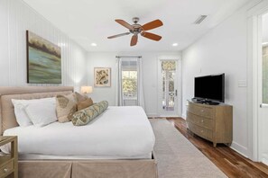 5 camere, una scrivania, ferro/asse da stiro, Wi-Fi gratuito