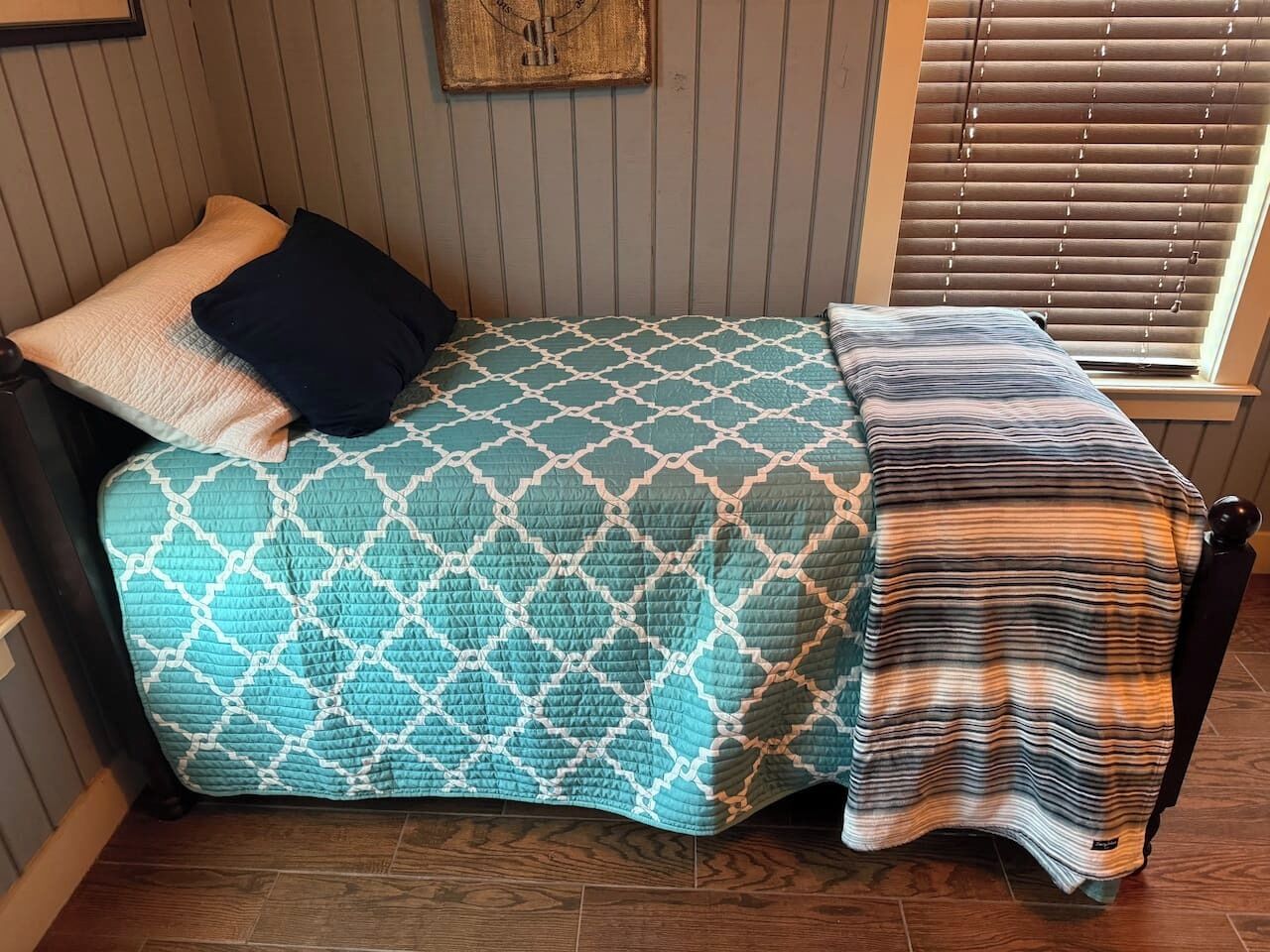 3 多间卧室、熨斗/熨衣板、免费 WiFi、床单