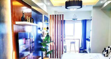 838 Wind Residences Lake and Taal Volcano view