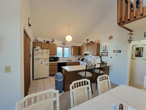 Fridge, microwave, stovetop, dishwasher - 3 Bayshore Drive, South Bethany Beach (South Bethany)