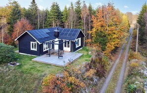 Exterior - Nice home in Linderöd with WiFi (Linderöd)