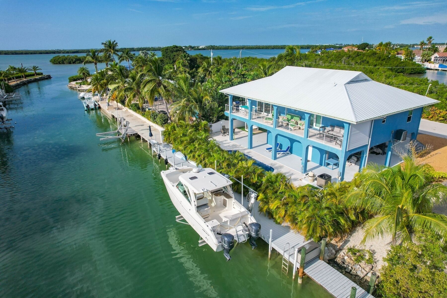 Blue Skies | Gorgeous 3 bed/2 bath pool home on a deep-water canal on Cudjoe Key