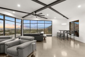 Smart TV, fireplace - Modern Mountain Escape - Privately gated, unobstructed views atop South Mountain (Phoenix)