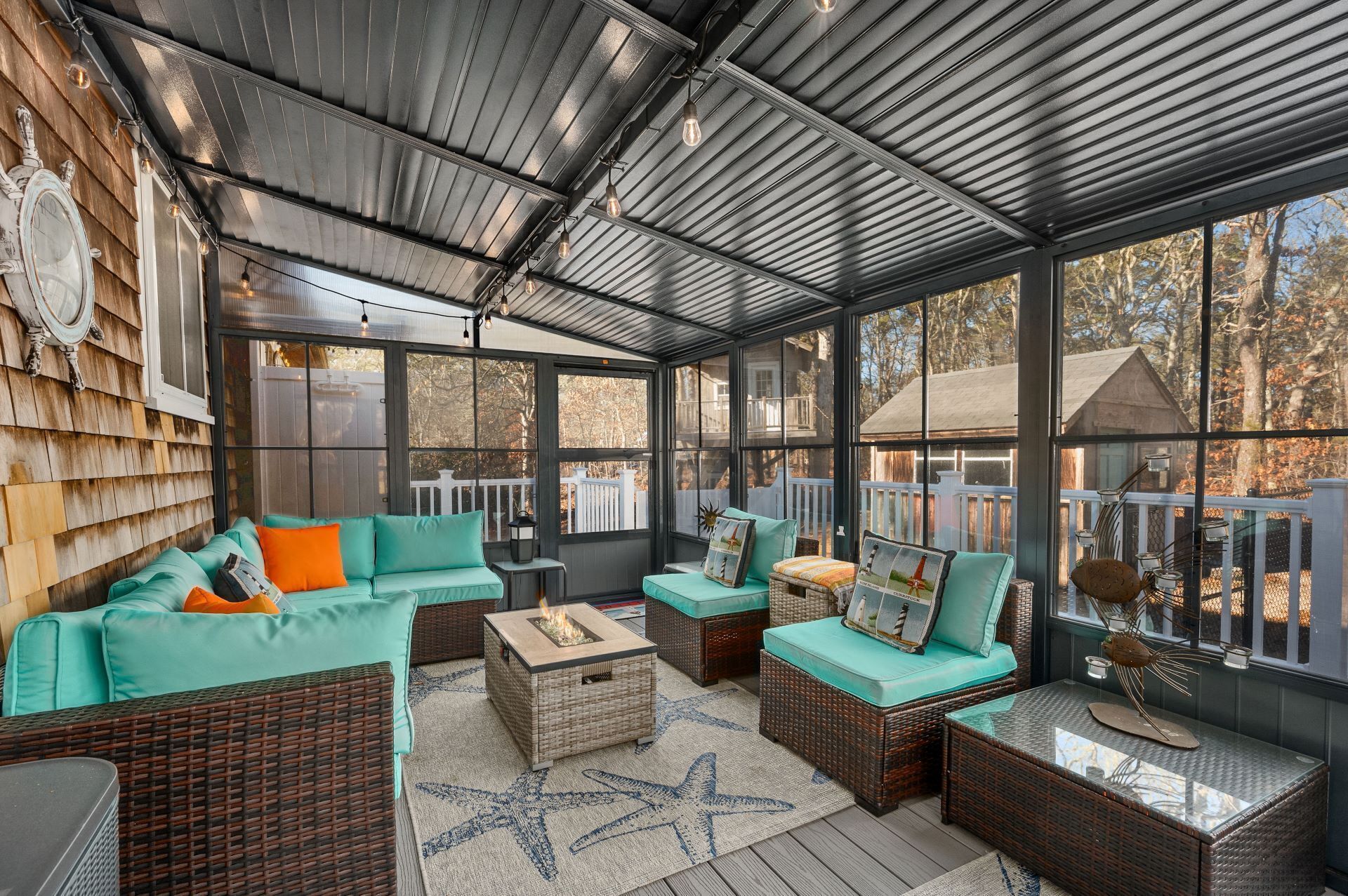 تلفزيون، مدفأة، تنس طاولة